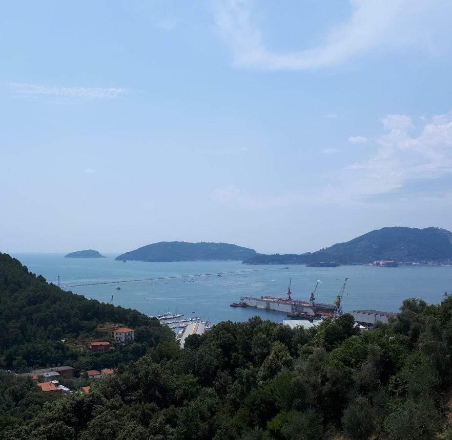 Casa Vacanze P&G. Colline, Mare, Relax La Spezia Exteriér fotografie